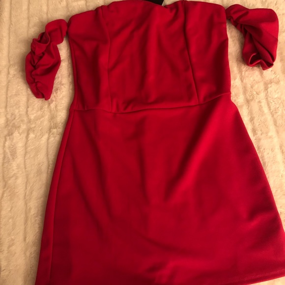 Off the Shoulder Romper - Picture 7 of 8